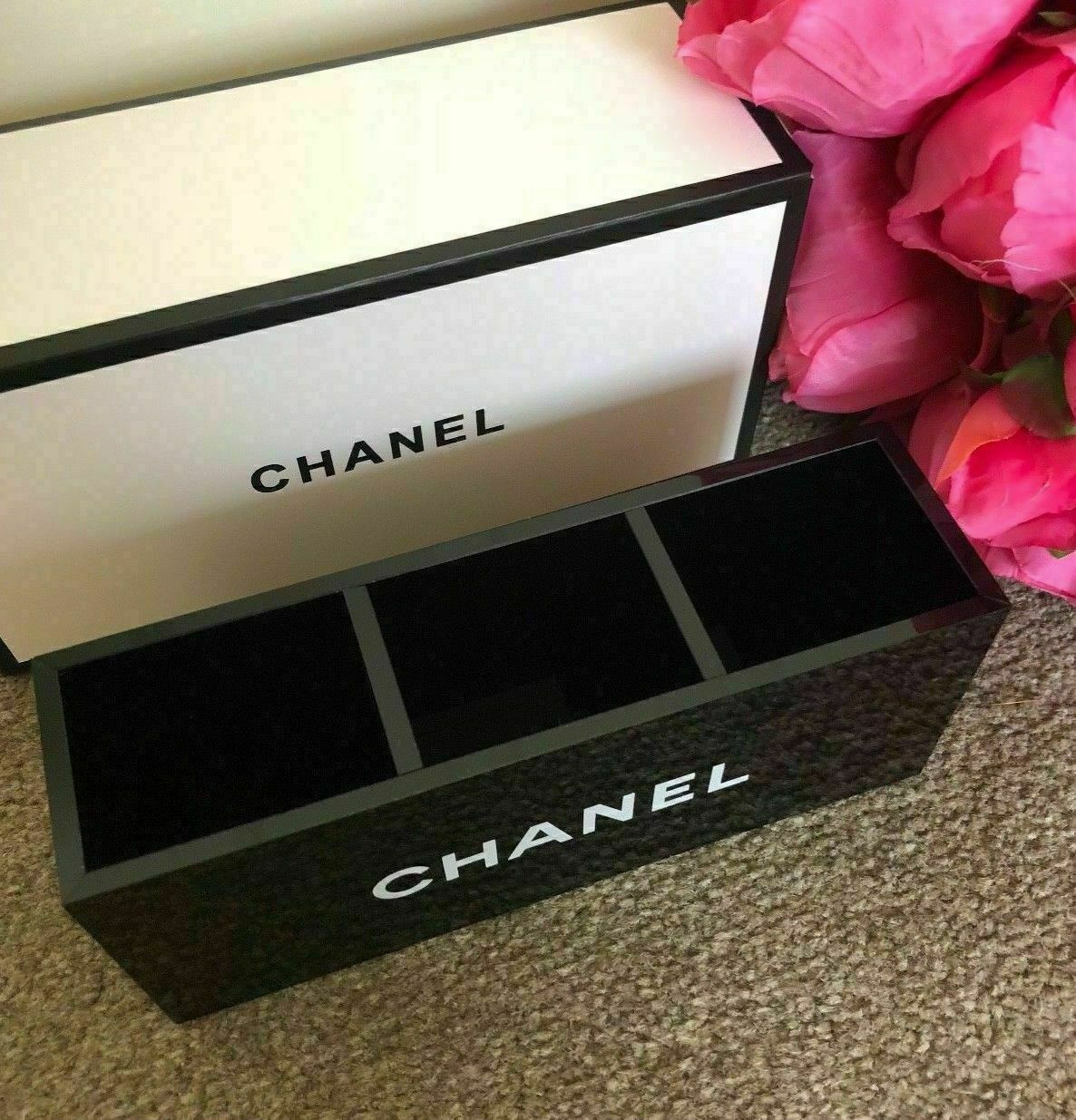 Bnib Chanel Acrylic Makeup Storage Brush Holder Organiser Box 3 Slots "p/f Track